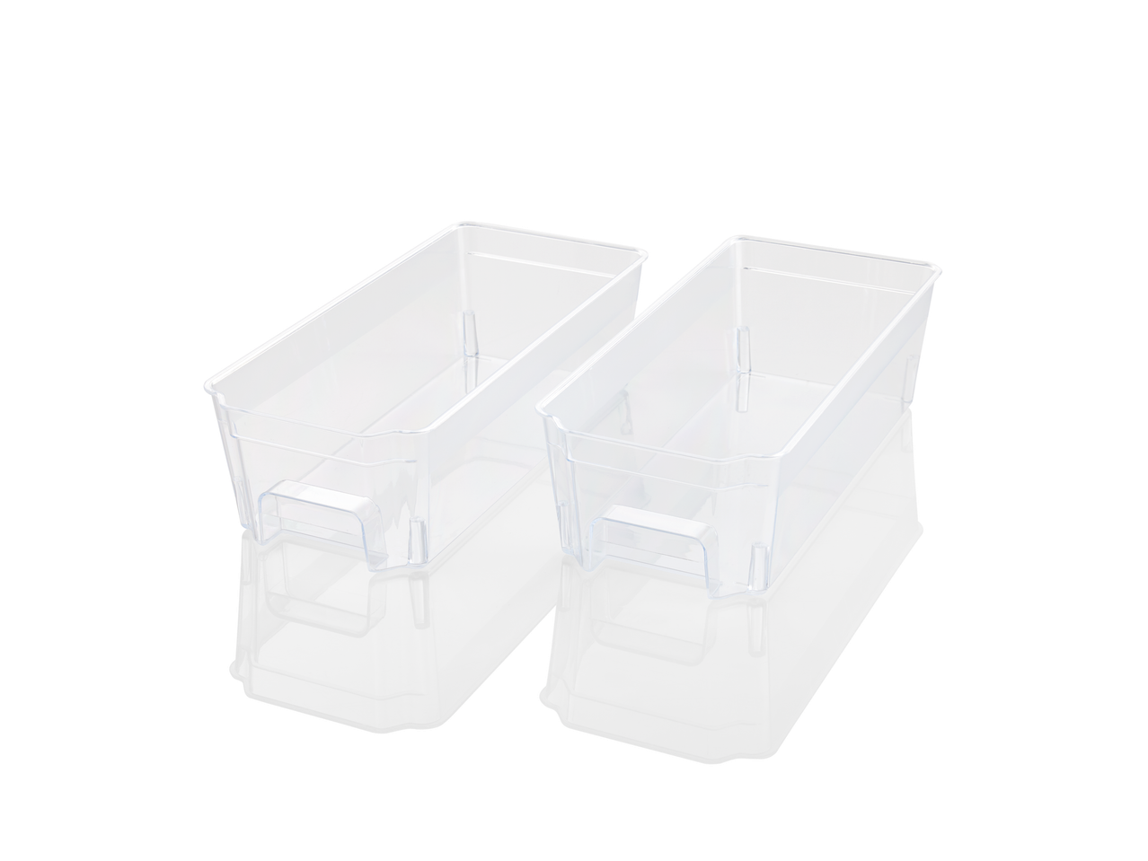 Две прозирне кутије за складиштење.