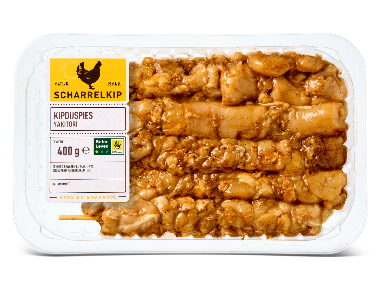 Verpakking met gemarineerde kipdijspiesjes yakitori, 400g, met Beter Leven keurmerk.
