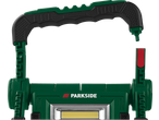 Roheline ja must PARKSIDE LED prožektor käepideme ja ereda valgusega.