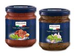 To glas pesto: Pesto alla Trapanese med soltørrede tomater og Pesto alla Siciliana med hvidløg.