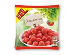 XL-mærket frosne jordbær (1 kg) i en pose, perfekt til smoothies.