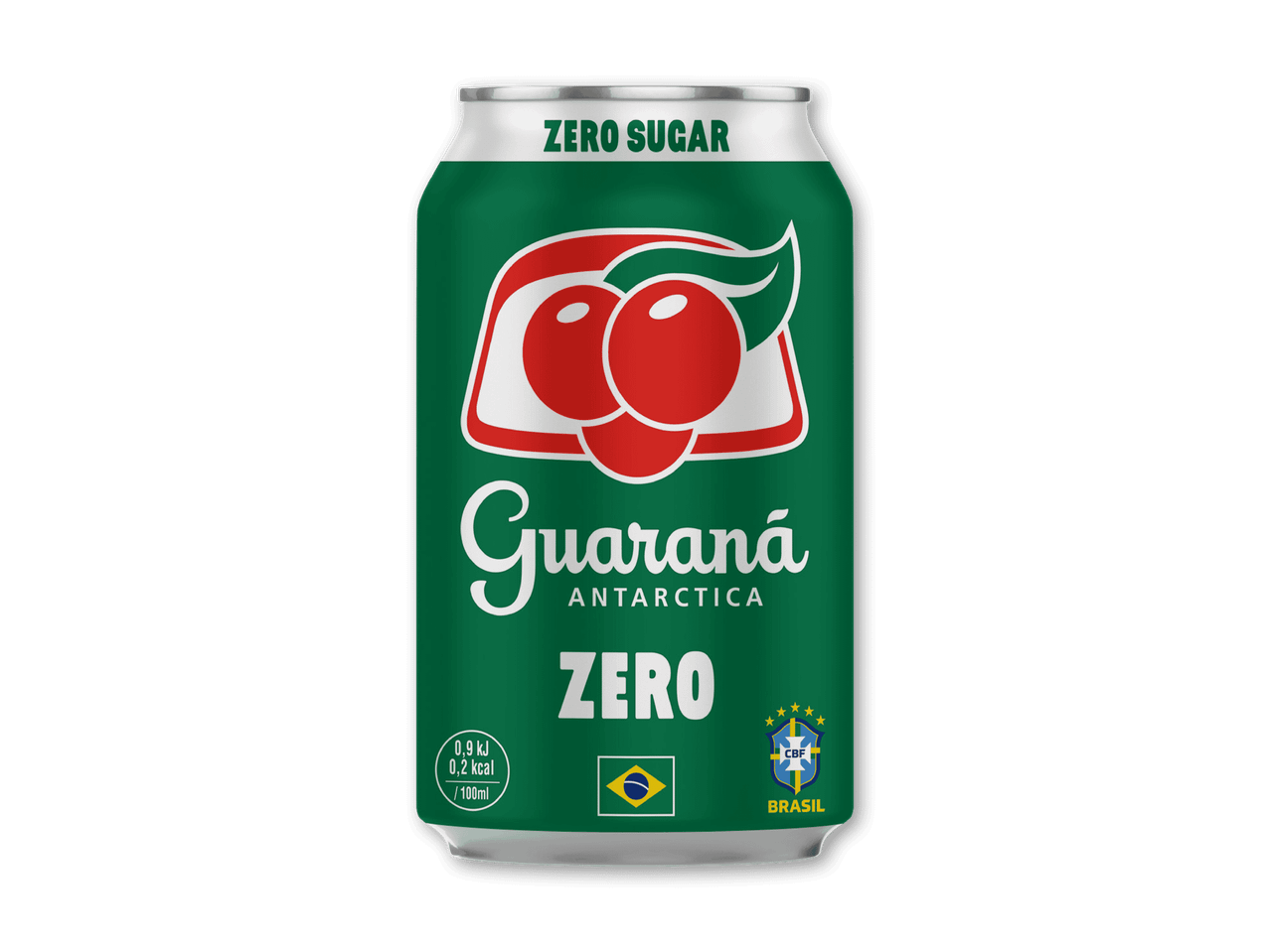 Grøn sodavandsdåse med røde bær, teksten 'ZERO SUGAR' og 'ZERO' og brasilianske flag.