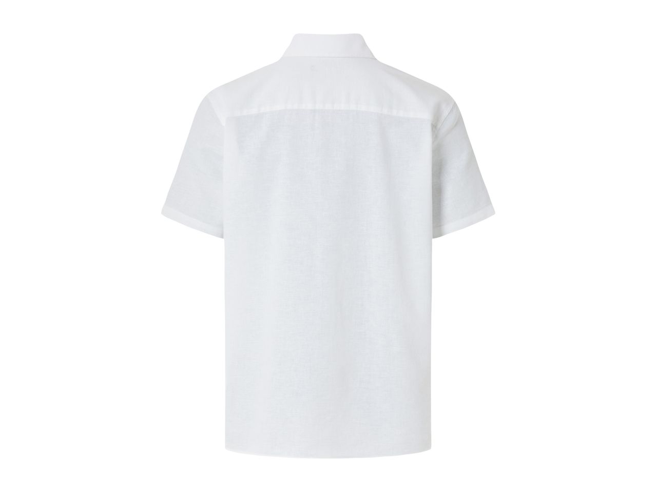 White short-sleeve oversized shirt.