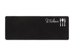 Sort køkkenmåtte med teksten 'Kitchen' og bestik-symboler.
