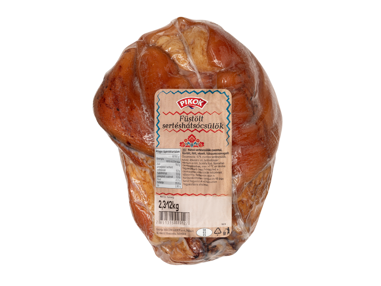 Füstölt sertéscsülök vákuumcsomagolásban, tápértékadatokkal és súlyinformációval.