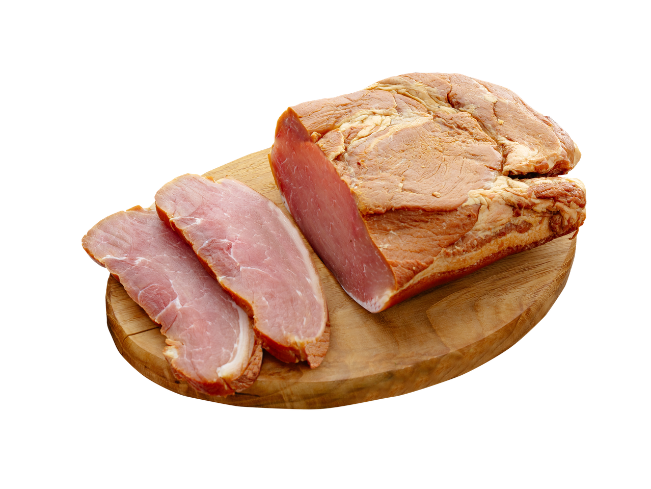 Dimljena šunka narezana na drvenoj dasci.