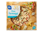Verpakking van een diepvriespizza met vier kazen, inclusief Gorgonzola, Provolone en Grana Padano.