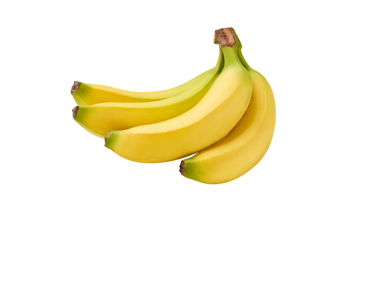 Um cacho de bananas amarelas e verdes sobre um fundo preto.