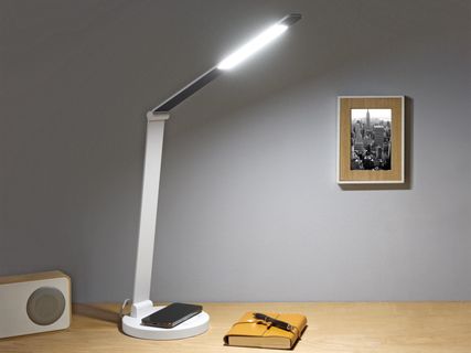 LED-es asztali lámpa