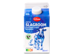 Een pak verse slagroom van 500 ml met een afbeelding van een koe.