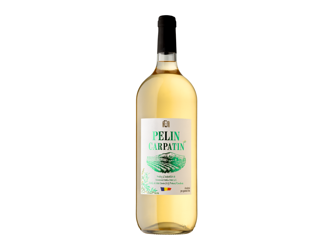 O sticlă de Pelin Carpatin, un vin alb românesc, cu etichetă verde și albă.