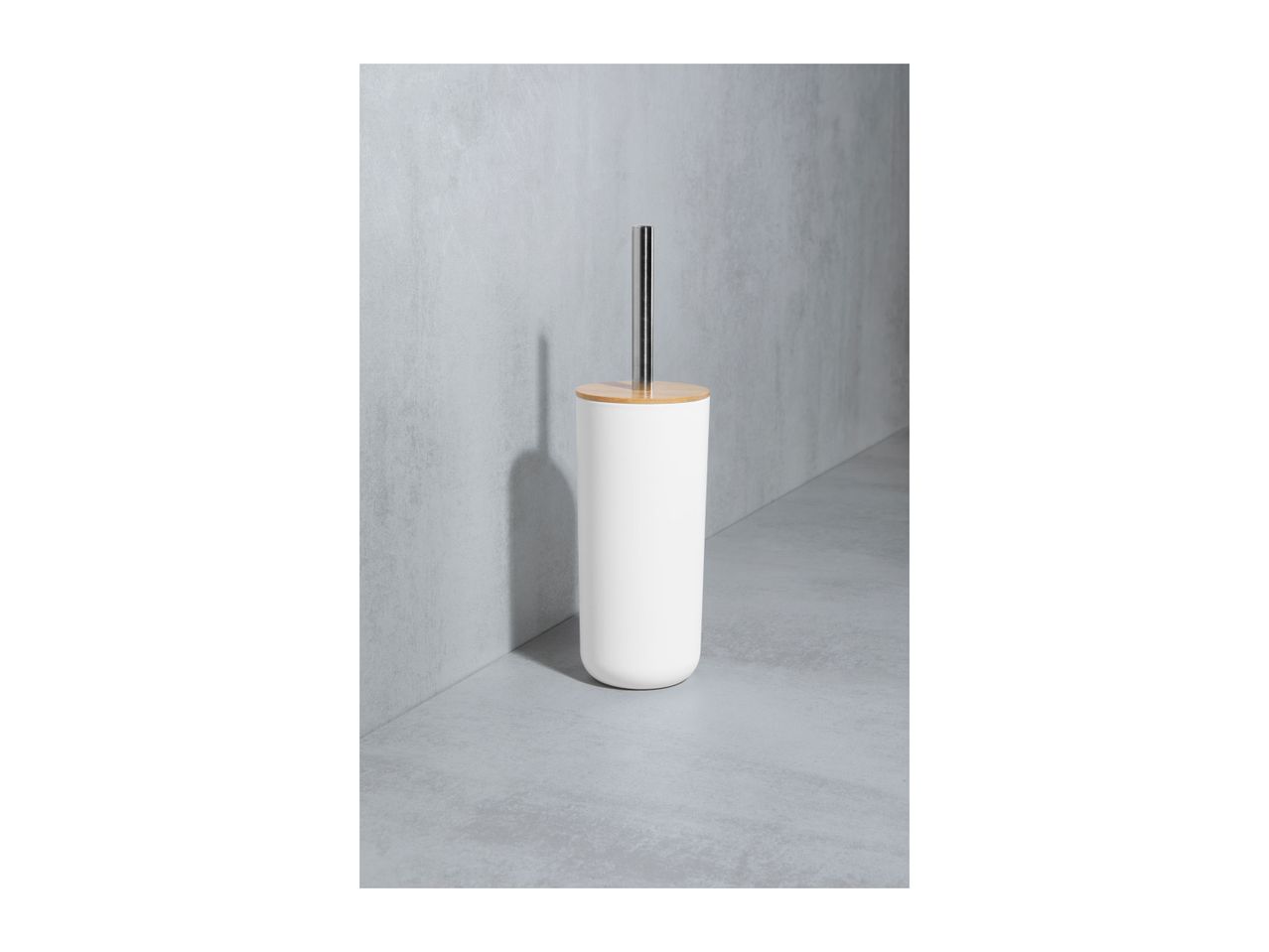 Go to full screen view: Livarno Home Toilet Brush Set - Image 3