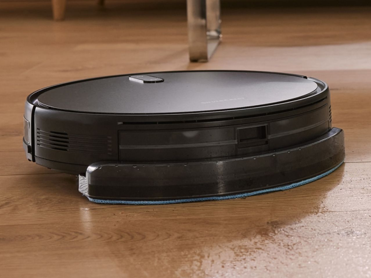 Go to full screen view: Robot 2-in-1 Vacuum and Mop Cleaner - Image 1