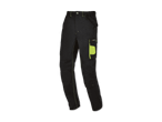 Schwarze Arbeitshose mit gelber Tasche.
