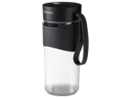 Silvercrest преносим блендер с черна каишка и капак.