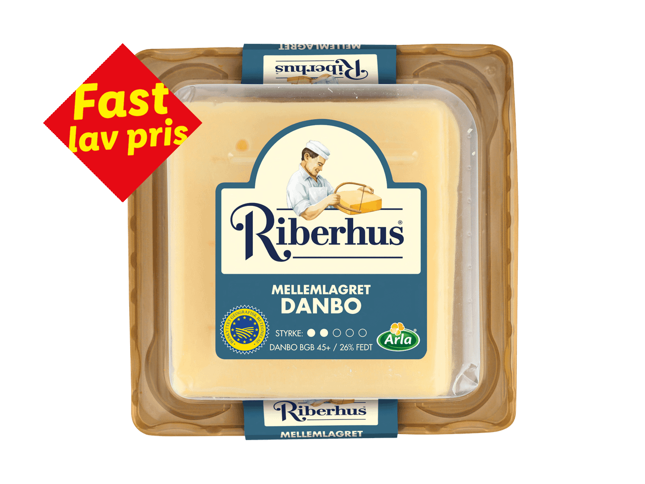En pakke mellemlagret Danbo-ost med et rødt skilt, der annoncerer 'Fast lav pris'.