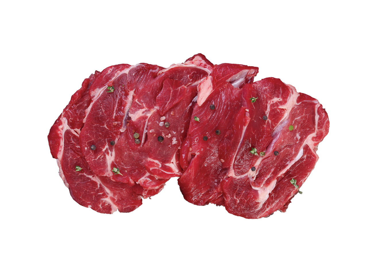 Sveže sirovo goveđe meso sa začinima na crnoj pozadini