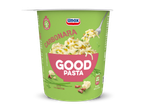 Een groene cup met carbonara pasta, klaar in 5 minuten, met de tekst 'Good Pasta' en voedingswaarden.