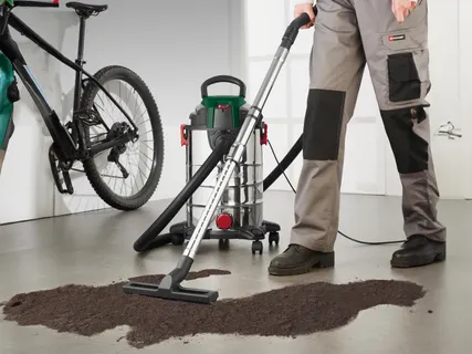 Száraz-nedves porszívó