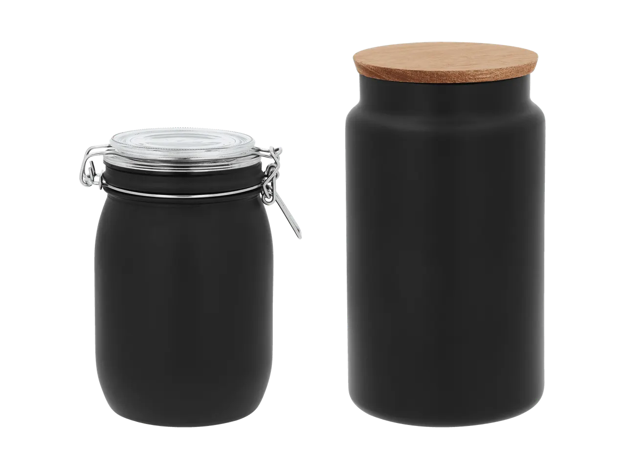 Deux bocaux de rangement noirs, l'un avec un couvercle en verre à étrier, l'autre avec un couvercle en bois.