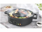 Grill électrique Silvercrest avec fonction hotpot, viande et légumes en train de cuire.