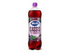 Een fles zwartebessenfrisdrank met een paarse dop en etiket.