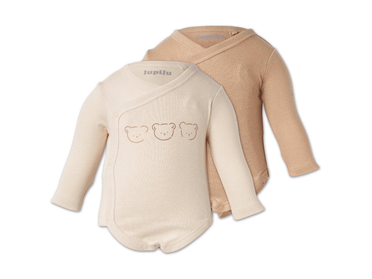 Zwei langärmelige Baby-Bodys in Beige und Hellbeige, einer mit Bärchen-Motiv.