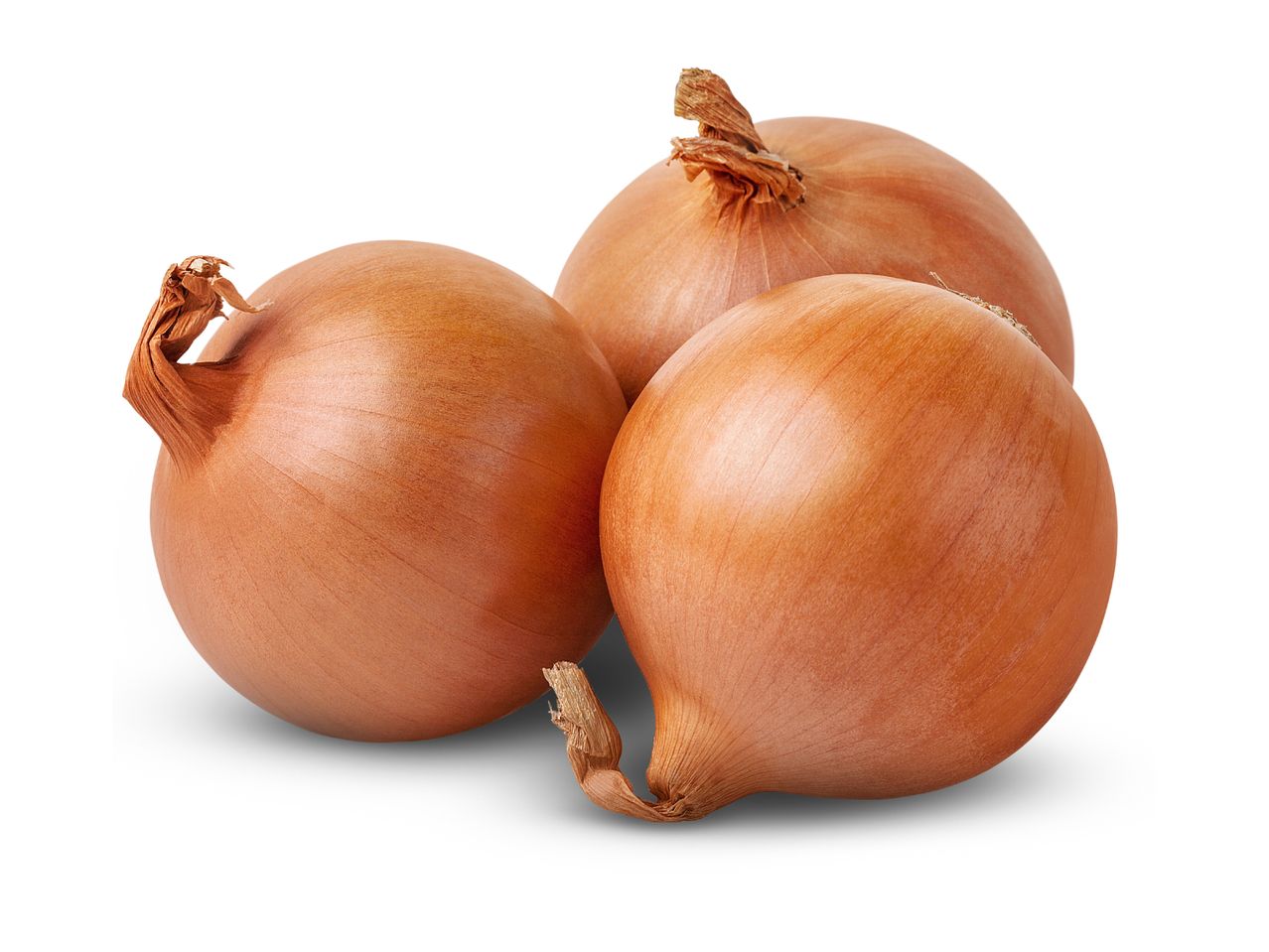 Three golden-brown onions with papery skins, arranged on a white background.