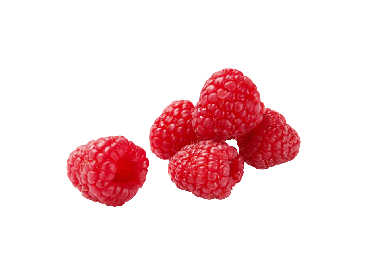 Gomila svežih, crvenih malina na crnoj pozadini.