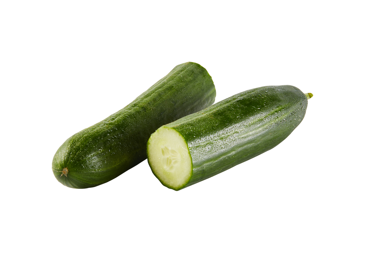 Šviežias agurkas iš Austrijos, vienas perpjautas pusiau