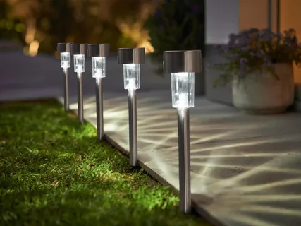 Napelemes led-lámpa