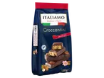 Sachet de croccantini au chocolat noir, avec des amandes et des noisettes.