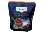 Sachet de tomates séchées au piment, avec un pot en verre et des piments frais, 100g.