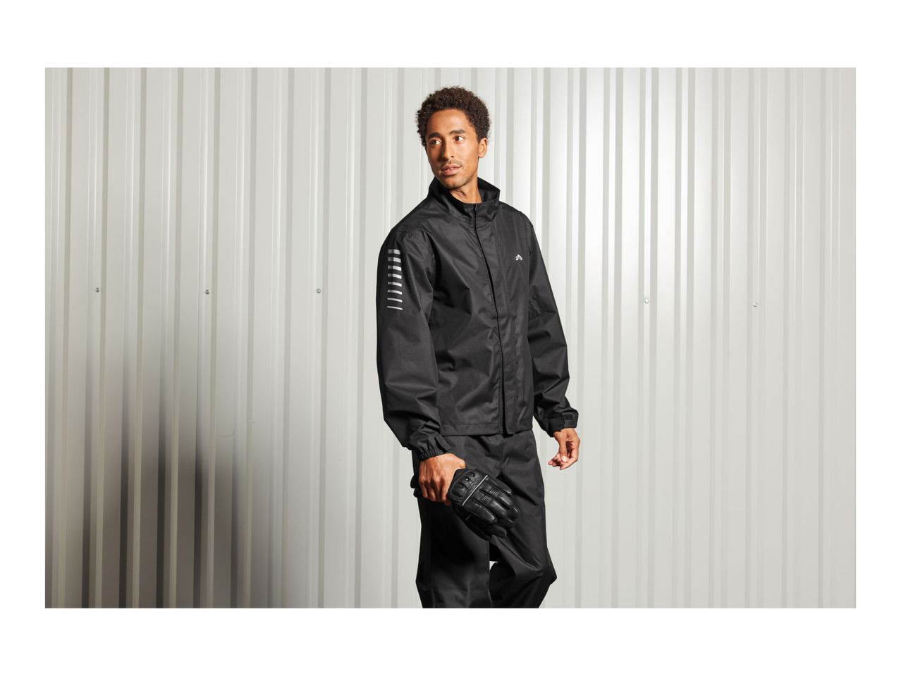 Go to full screen view: Crivit Waterproof Jacket - Image 6
