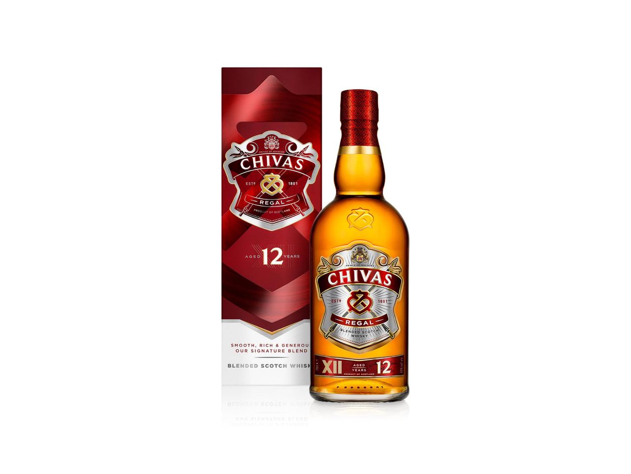 Chivas Regal 12 éves blended skót whisky díszdobozban.