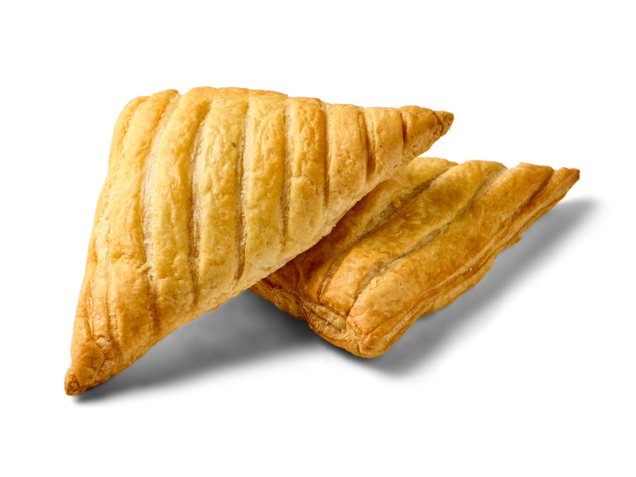 Twee bladerdeeggebakjes.