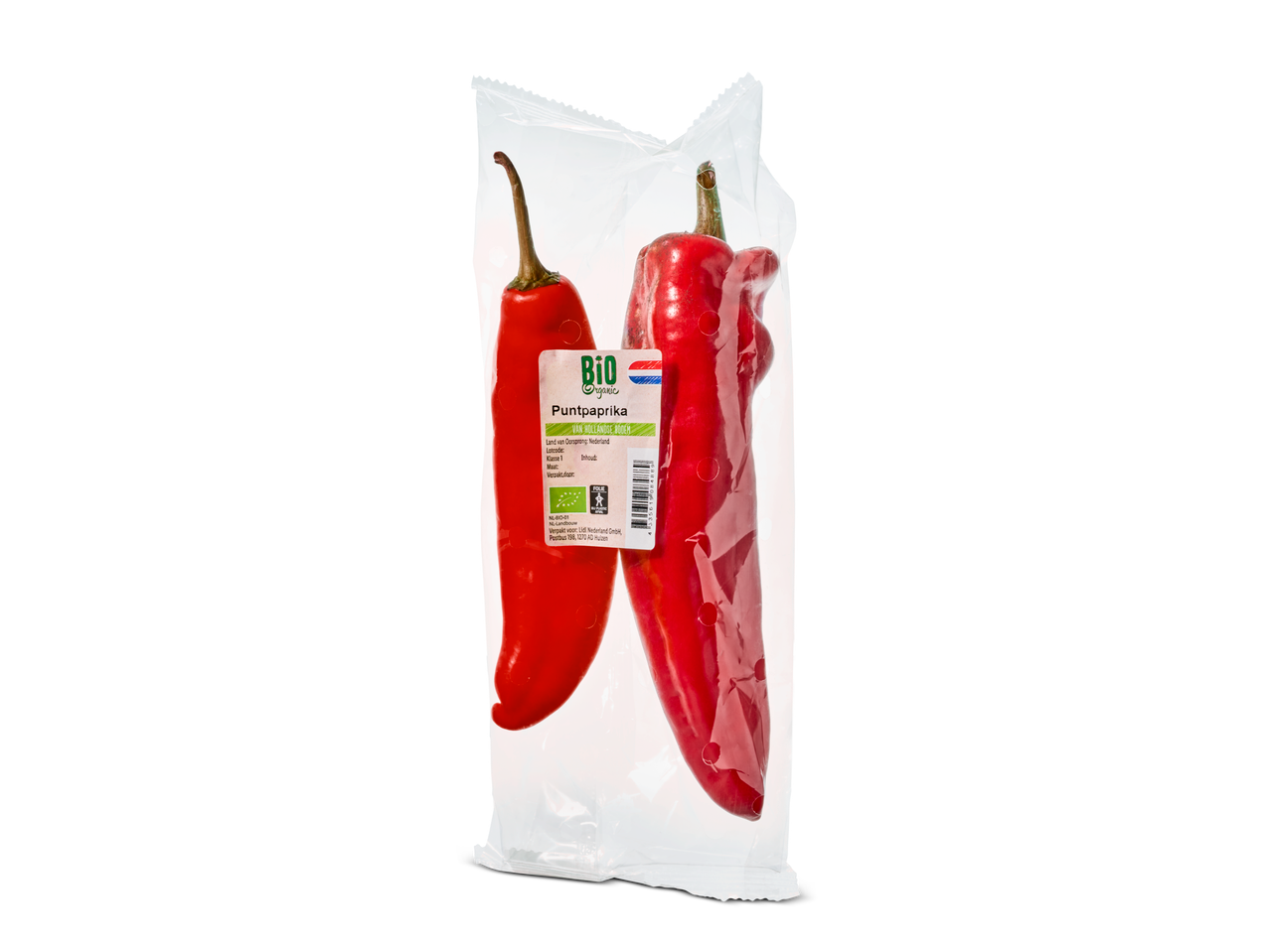 Bio puntpaprika: Twee rode paprika's in plastic verpakking.