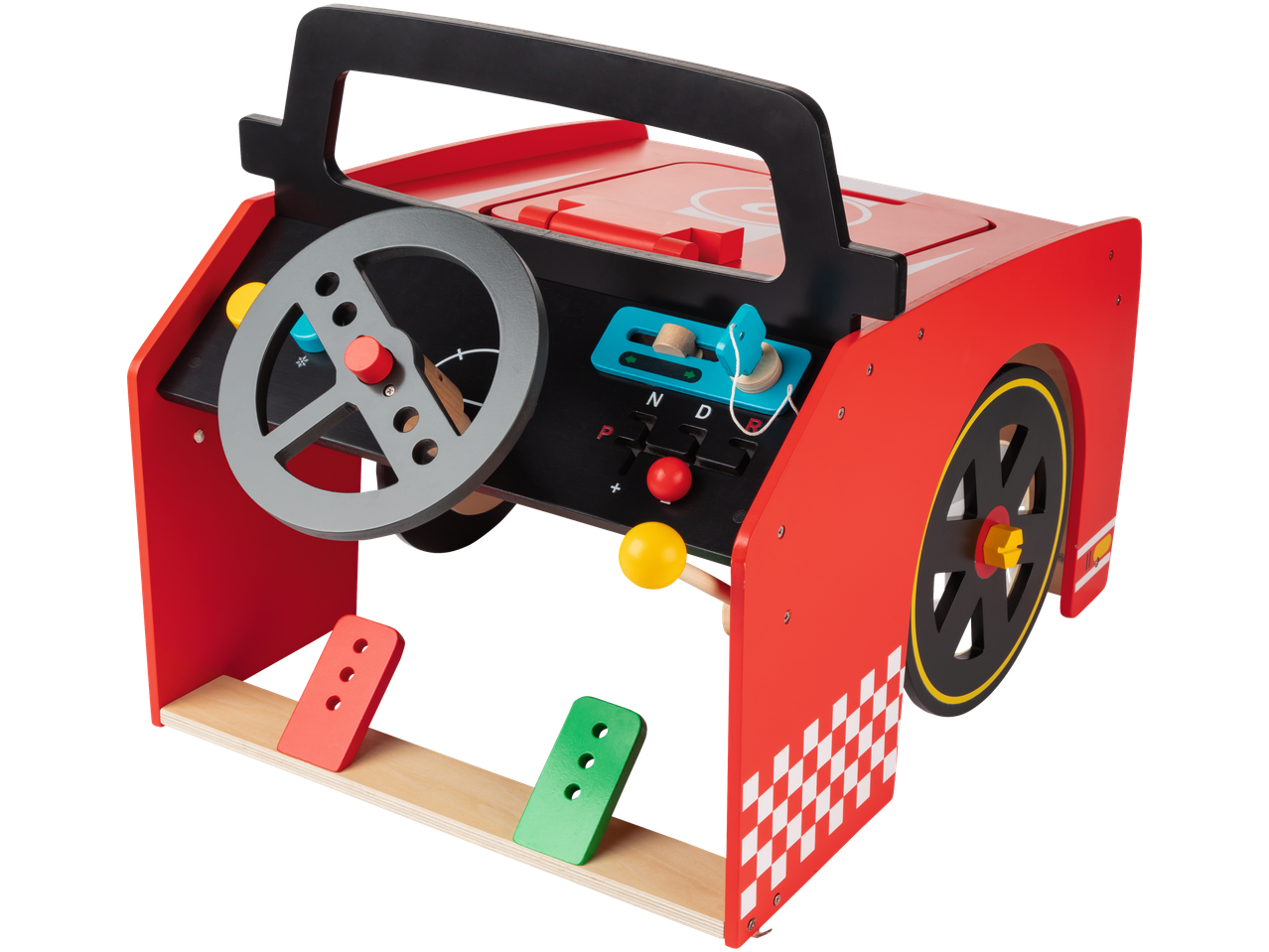 Raudonas medinis žaislinis automobilis su vairu ir pedalais.