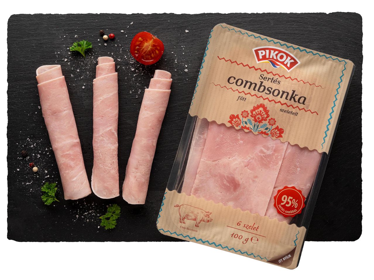 Három szelet prémium csirkemellsonka csomagolásban.