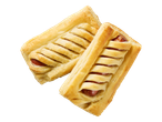 Salgados de salsicha em massa folhada.