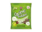Grøn pose med frugt- og grøntsagsbaserede snacks til børn, formet som dyr og køretøjer.