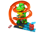 Комплект Hot Wheels с писта, зелен динозавър и червена кола.