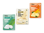 Tre pakker mochi-is i smagsvarianterne kokos, hvid chokolade og mango & passionsfrugt.