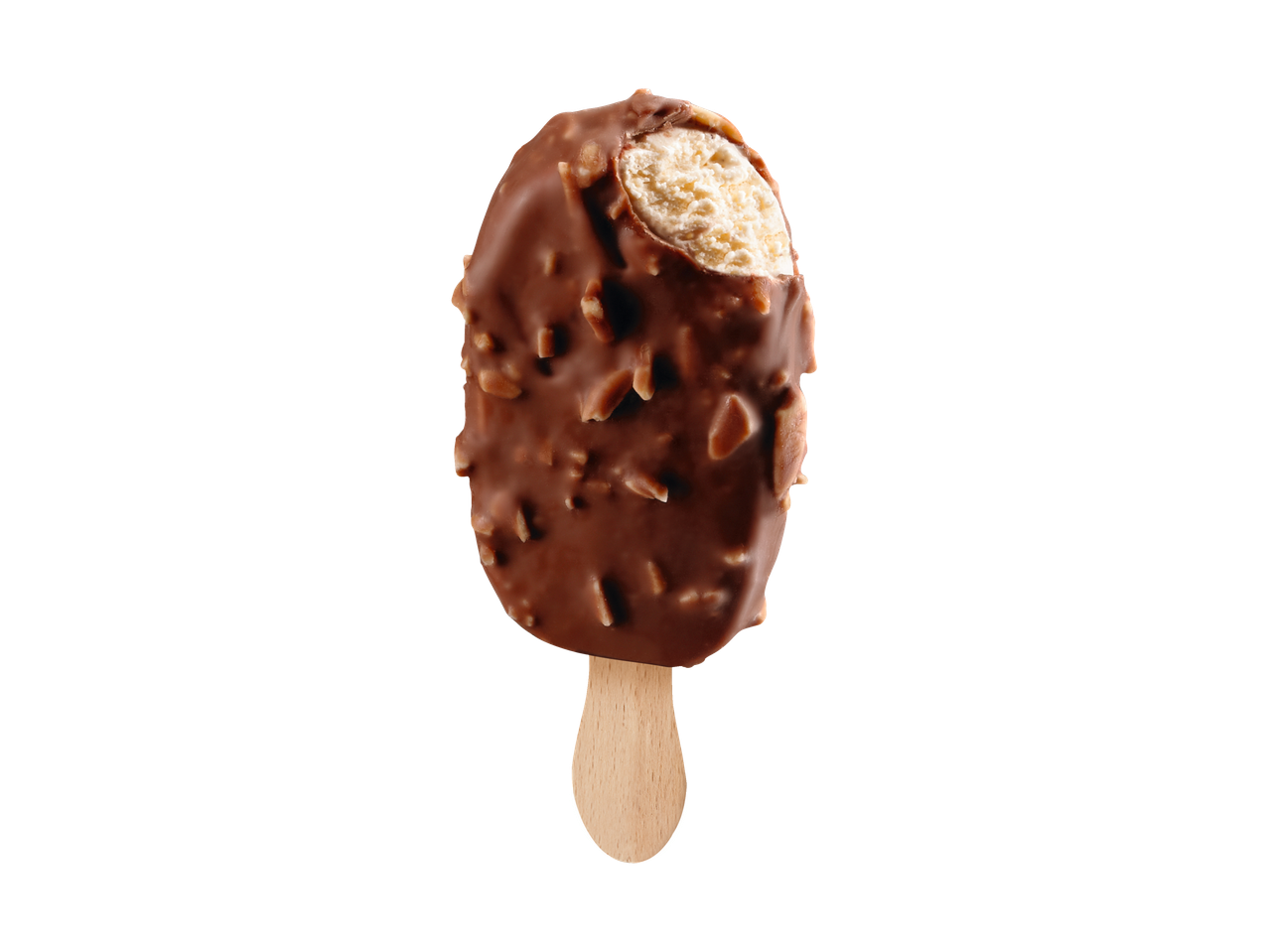 Sorvete de chocolate com amêndoas no palito.