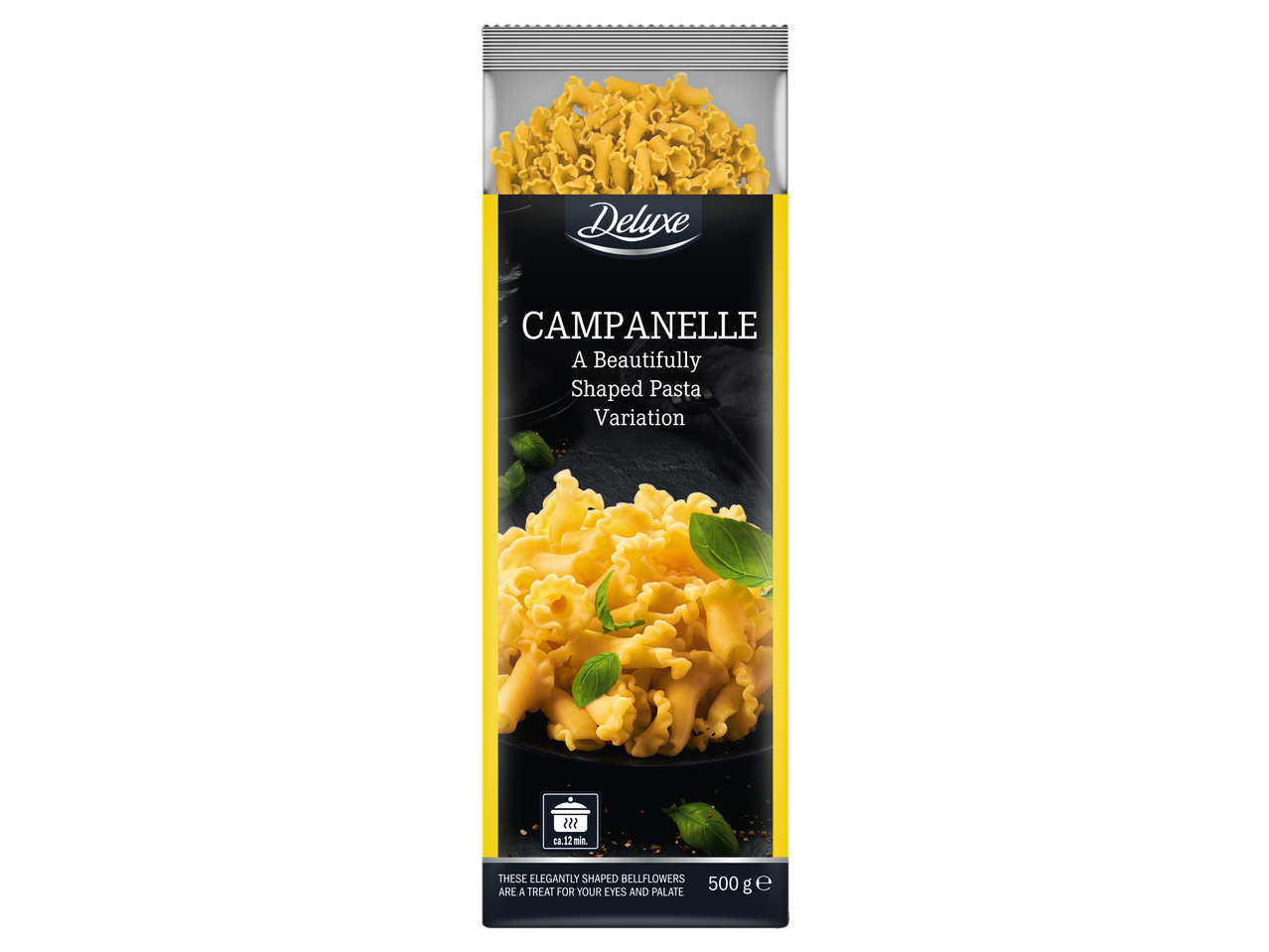 Deluxe Campanelle makaronų pakuotė su virtais makaronais ir baziliko lapeliais.