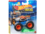 Hot Wheels Monster Trucks 'Airplane Mode' oranje met vlammen, nummer 68, en een klein groen voertuig.