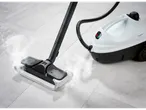 Limpeza de azulejos com o vaporizador Silvercrest.