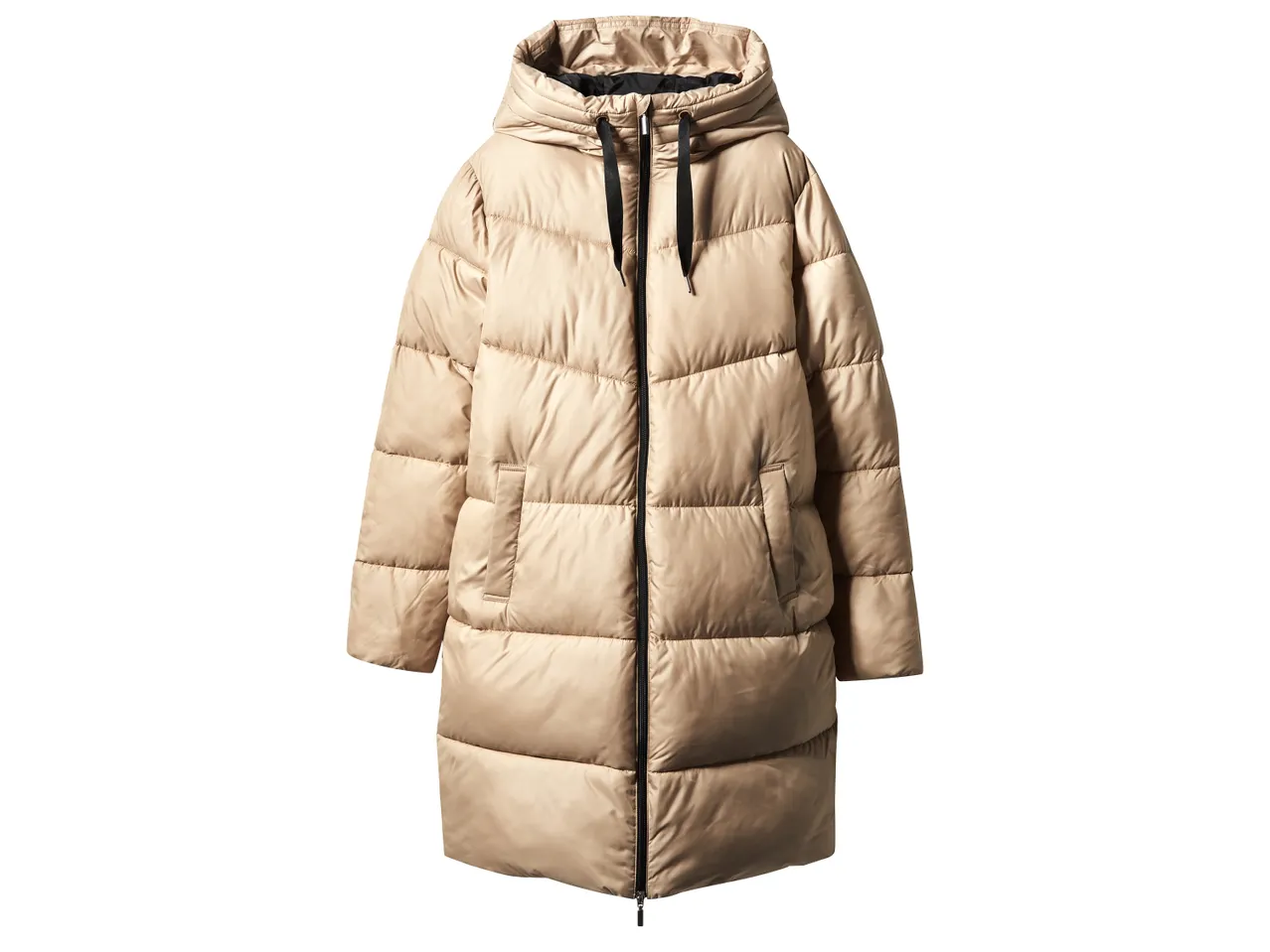 Дълго бежово пухено яке с качулка и черен цип.