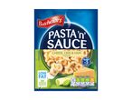 Batchelors Pasta'n'Sauce, Cheese, Leek & Ham flavour: low fat, ready in 5 minutes.