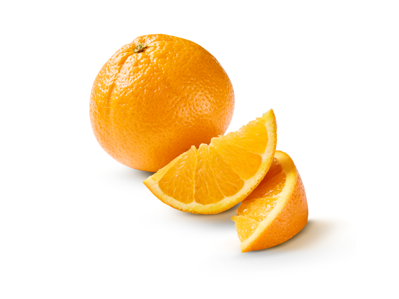 Whole loose orange with two orange slices, isolated on a white background.
